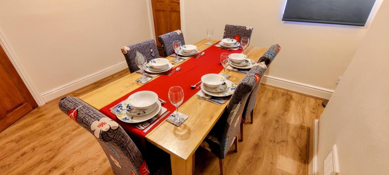 Rhubarb Terrace On The Coast - Sleeps 1-6 Villa Colwyn Bay Eksteriør bilde