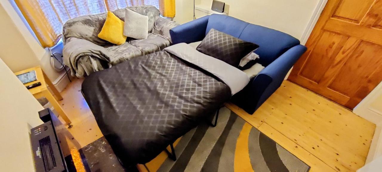 Rhubarb Terrace On The Coast - Sleeps 1-6 Villa Colwyn Bay Eksteriør bilde